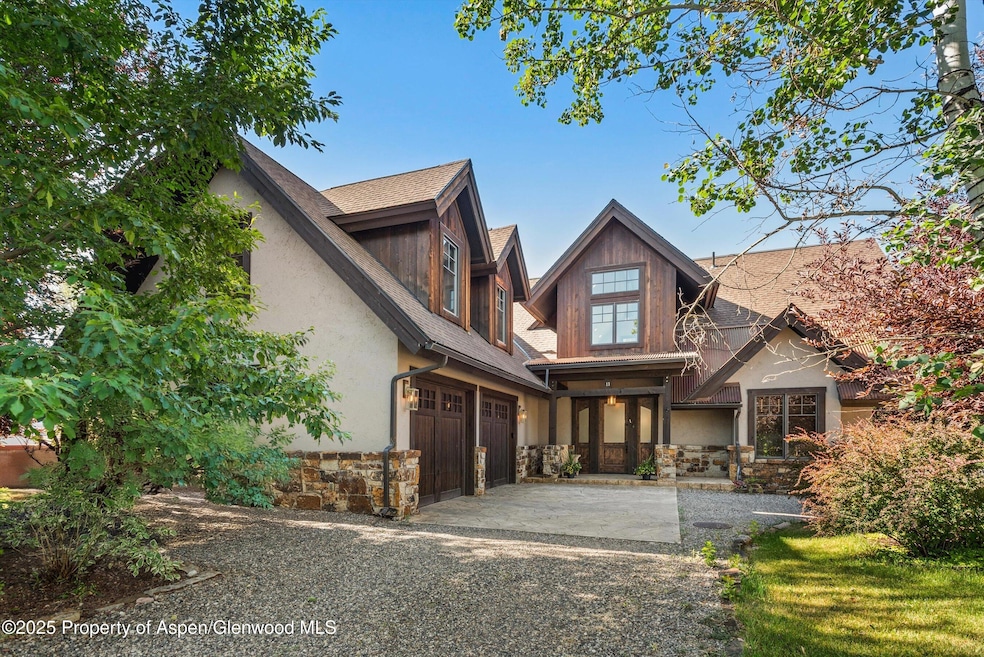 02-11Pinon_250630002