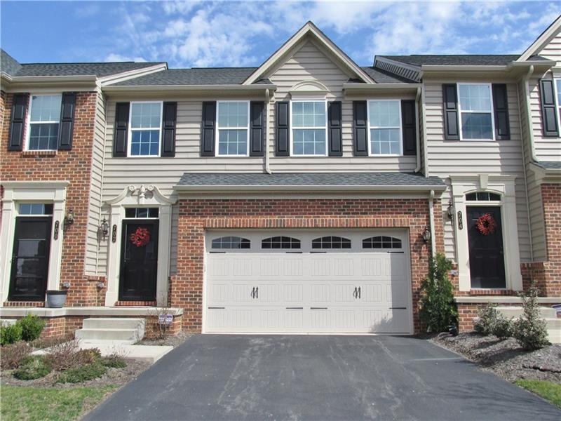 Newer townhome located in the desirable neighborho