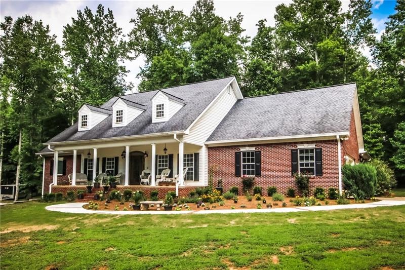 3131 Pine Haven Dr, Gainesville, GA 30506 - photo 1