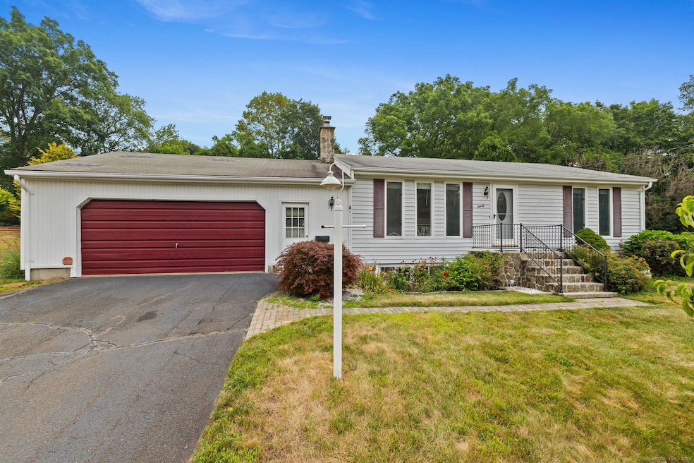 20 Isamay Dr, Bristol, CT 06010 - photo 1