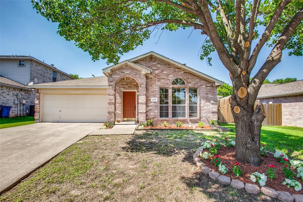 311 Lake Travis Dr, Wylie, TX 75098 - photo 1