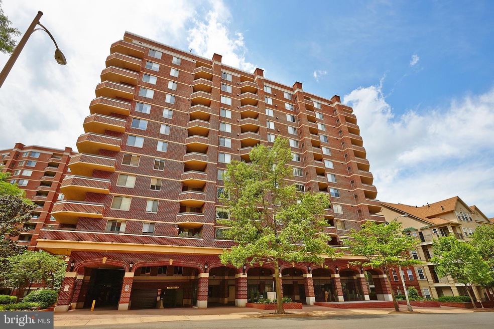 The Williamsburg unit 624, Arlington, VA 22201 - photo 1