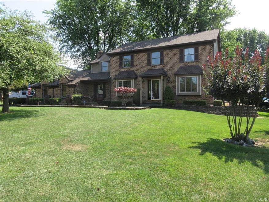 Welcome home to 3370 Highfield Circle