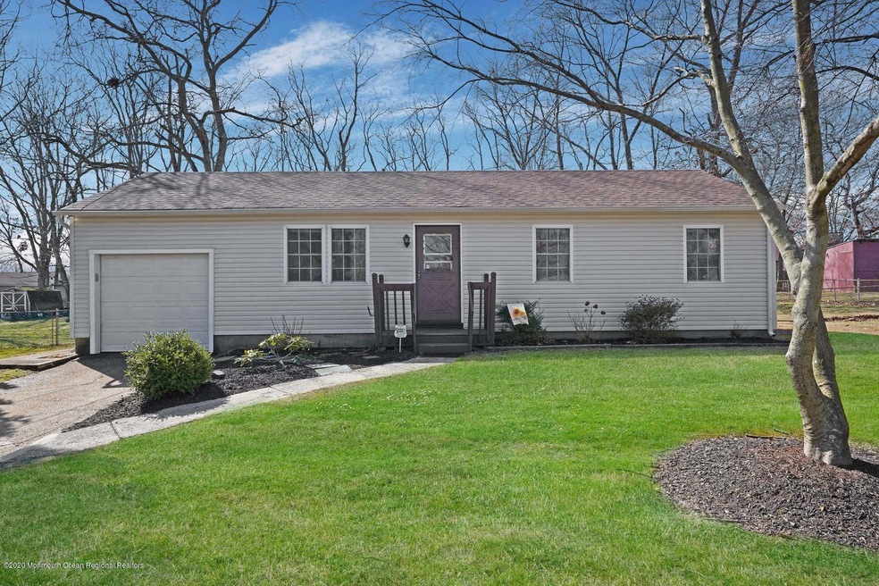 21 Spruce Rd, Howell, NJ 07731 - photo 1