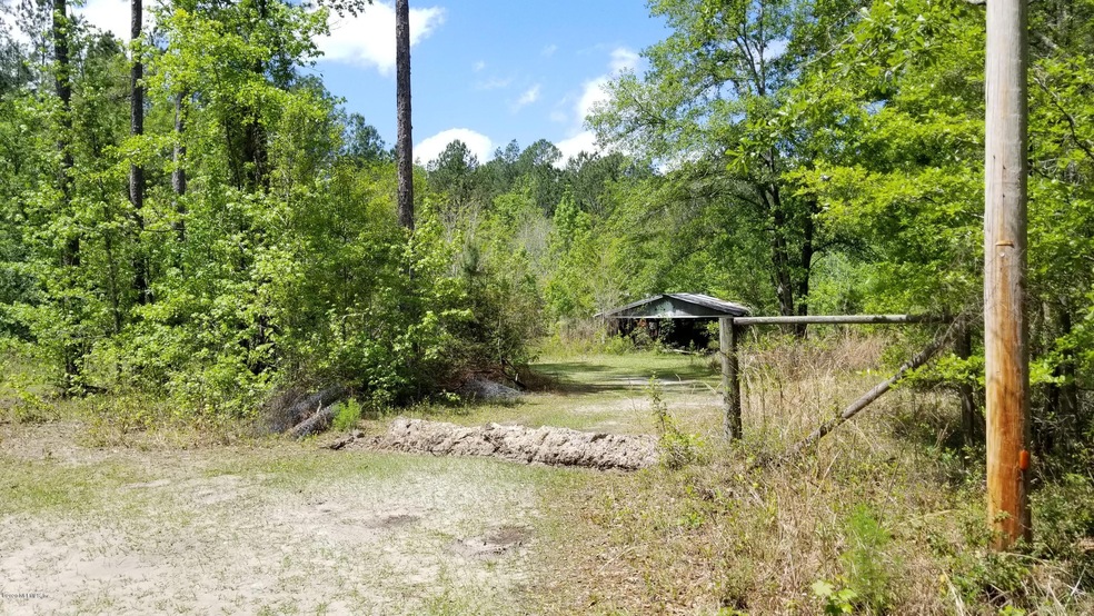 2840 Spring Dr, Middleburg, FL 32068 - photo 1