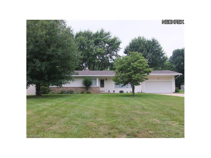 This 3 bedroom, 1.5 bath ranch home has over 1,600
