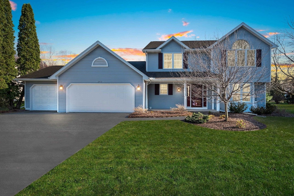 Sold $449,900 • Co-Listing Agent