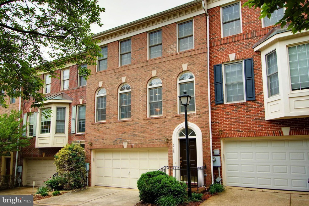 4636 Kemp Ct, Alexandria, VA 22311 - photo 1