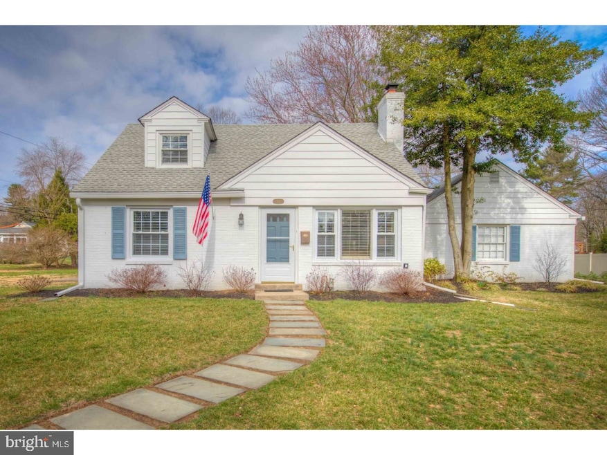 313 Henry Ln, Wallingford, PA 19086 - photo 1