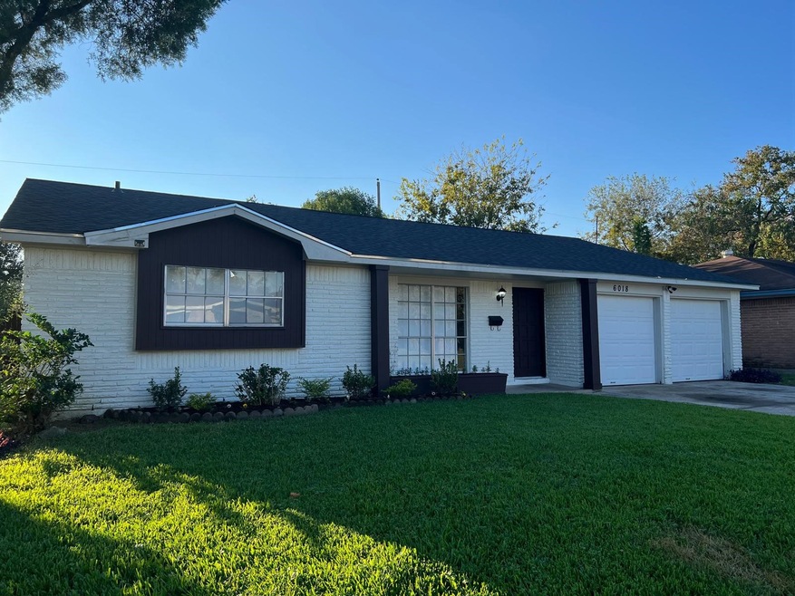 6018 Winterhaven Dr, Houston, TX 77087 - photo 1