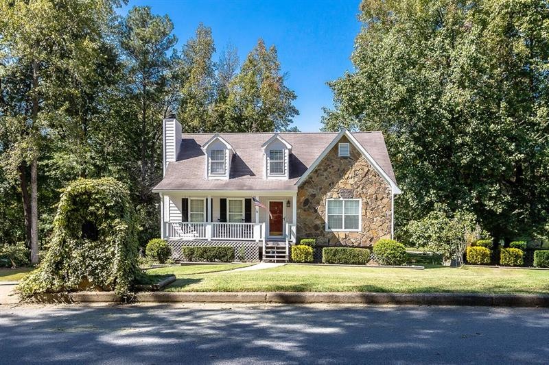 1327 Fairridge Cir SW, Marietta, GA 30008 - photo 1