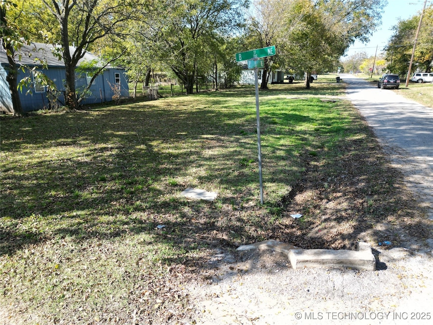 723 B St NE, Ardmore, OK 73401 - photo 1