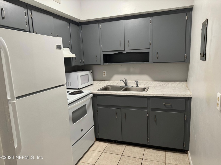 1251 Donald St unit 1, Jacksonville, FL 32205 - photo 1