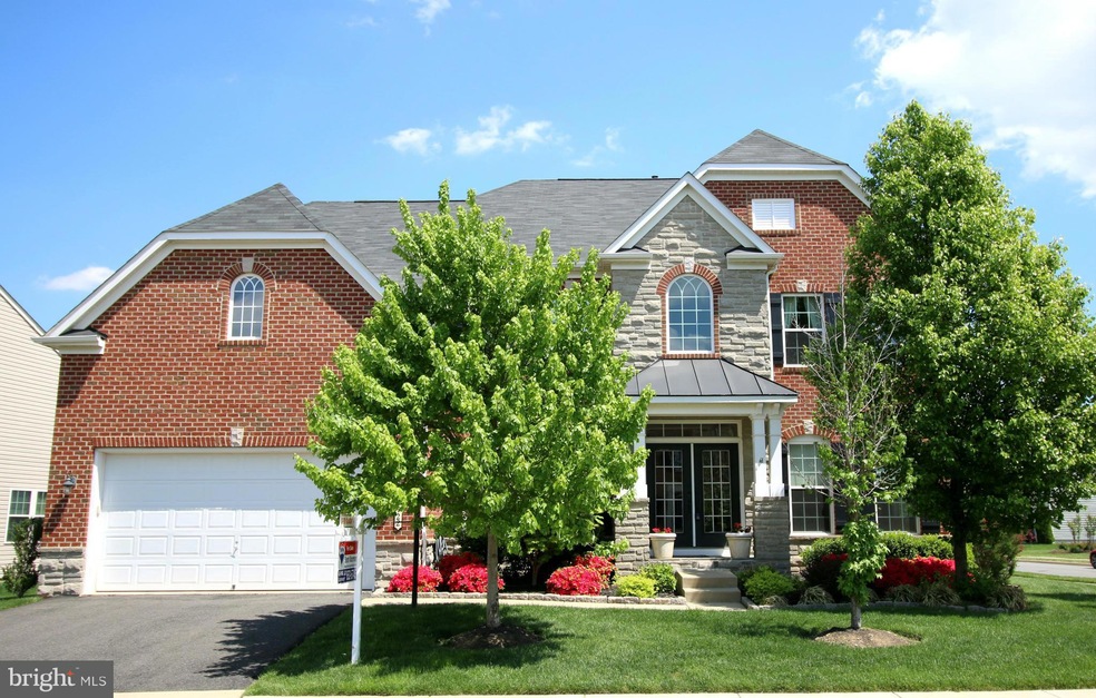 25122 Beach Place, Chantilly, VA 20152 - photo 1