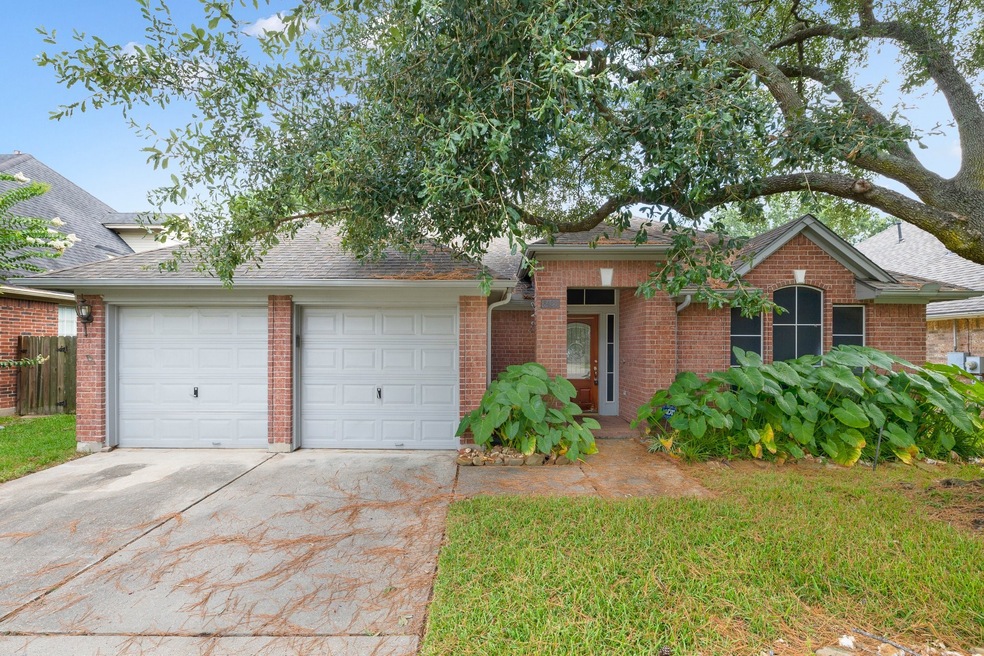 8422 E Copper Lakes Dr, Houston, TX 77095 - photo 1