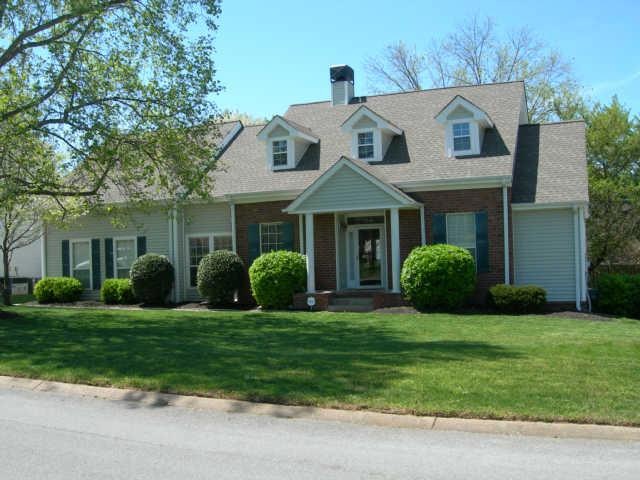 Front View, nice level, manicured lawn