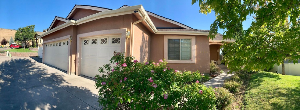 Front-Pano-2