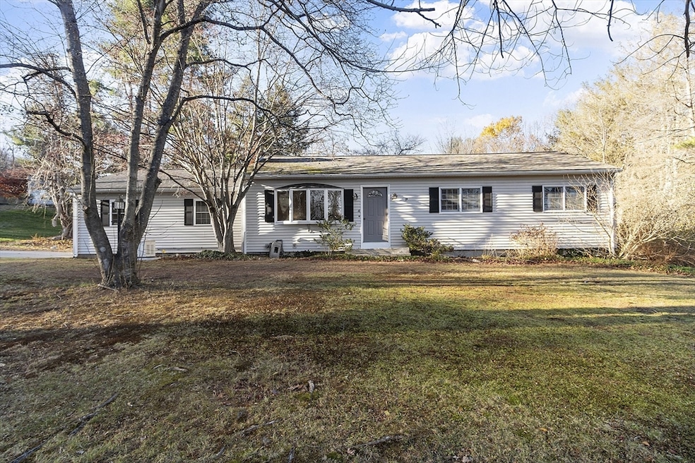 4 Crown Rd, Westford, MA 01886 - photo 1