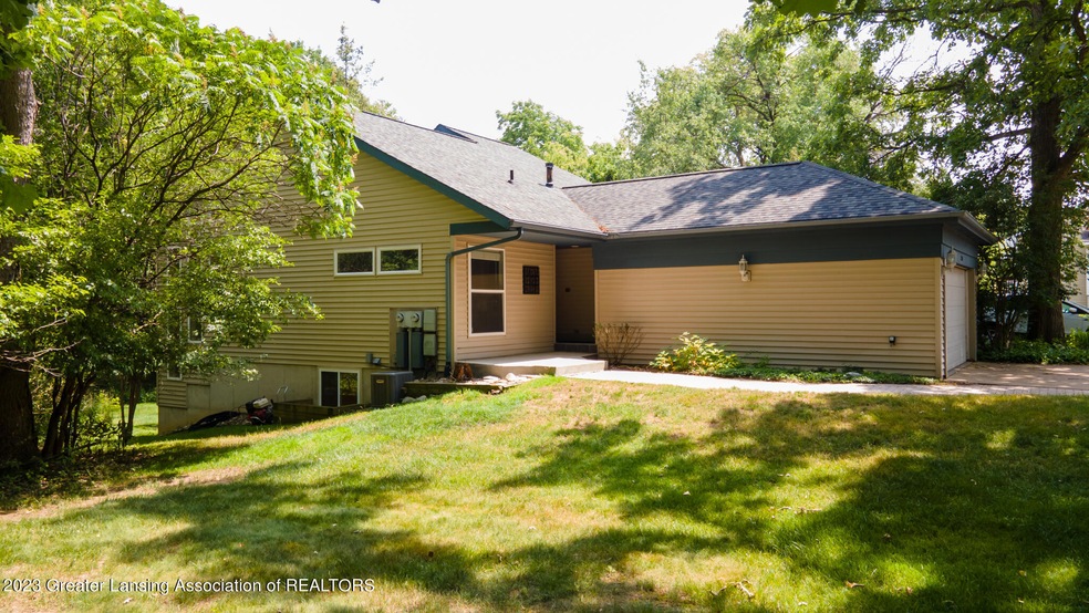2520Windbreak01