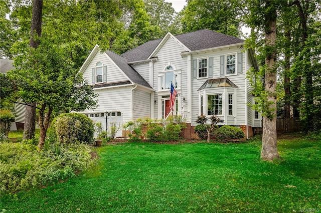 Beautiful colonial style home on a cul de sac.