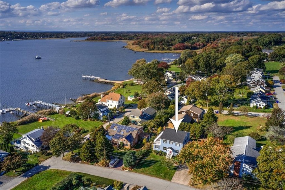 Enjoy all that Touisset's Water front community ha