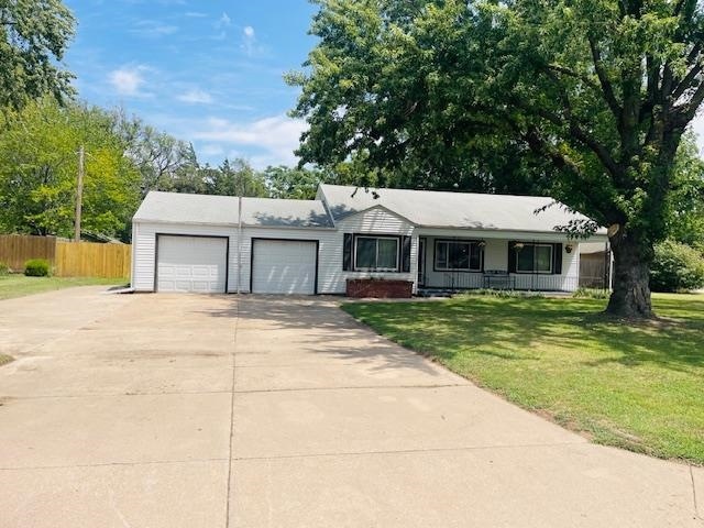 556 Opal St, Maize, KS 67101 - photo 1