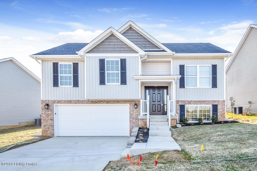 10615 Evanwood Dr, Louisville, KY 40228 - photo 1