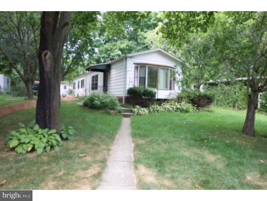 865 Pinewood Ave, Mullica Hill, NJ 08062 - photo 1