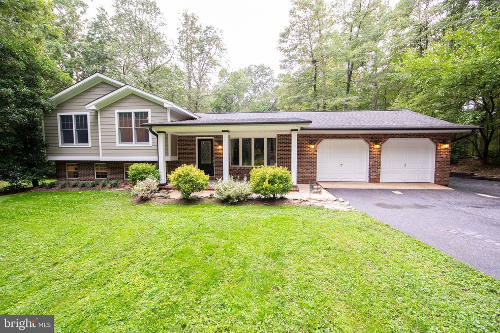 7124 Carmae Rd, Sykesville, MD 21784 - photo 1