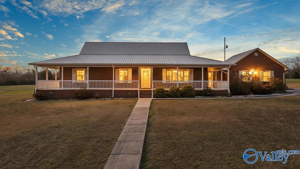 1283 Moman Rd, Horton, AL 35980 - photo 1