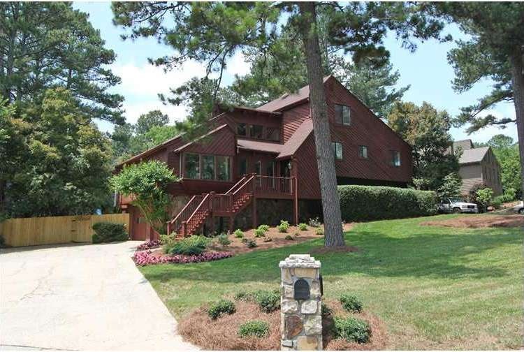 2031 Shadow Bluff Ct NE, Marietta, GA 30062 - photo 1