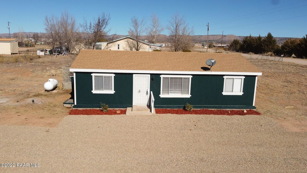 24790 N Mitchell Ln, Paulden, AZ 86334 - photo 1