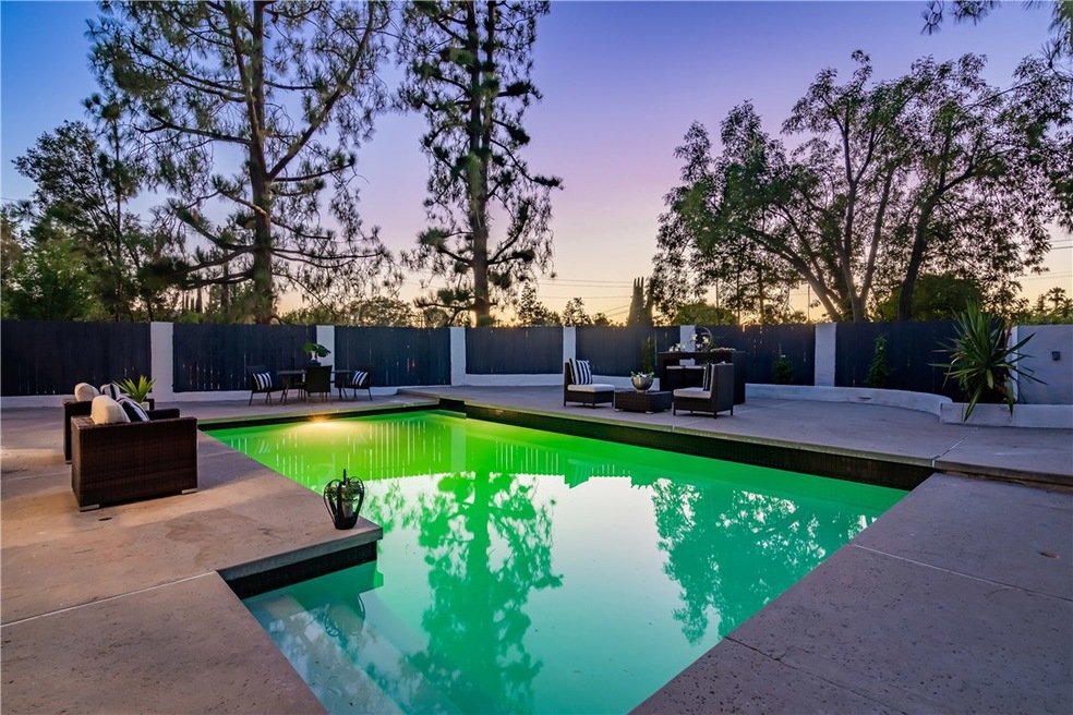 4796 Poe Ave, Woodland Hills, CA 91364 - photo 1