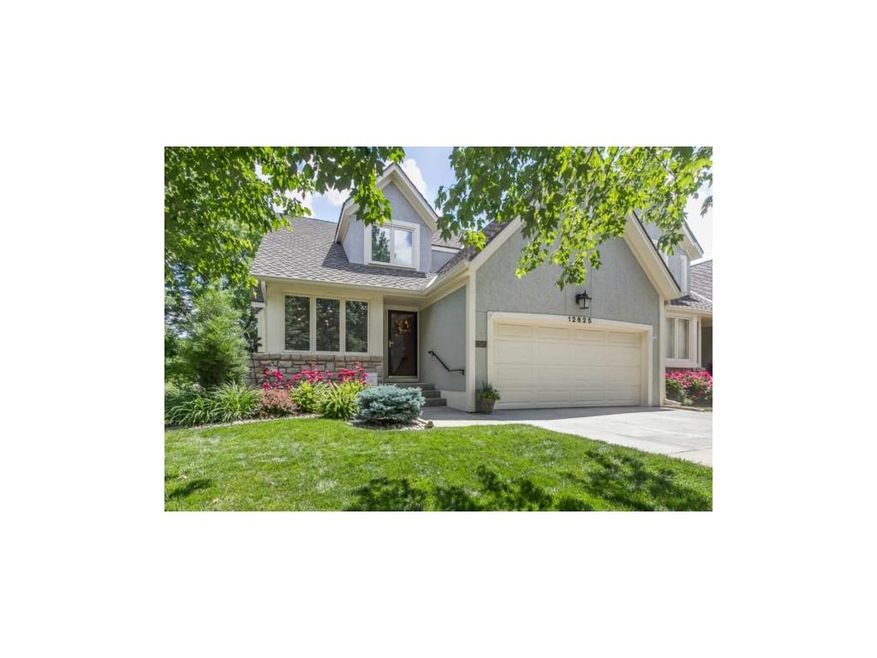 Front Elevation, It's a 10!