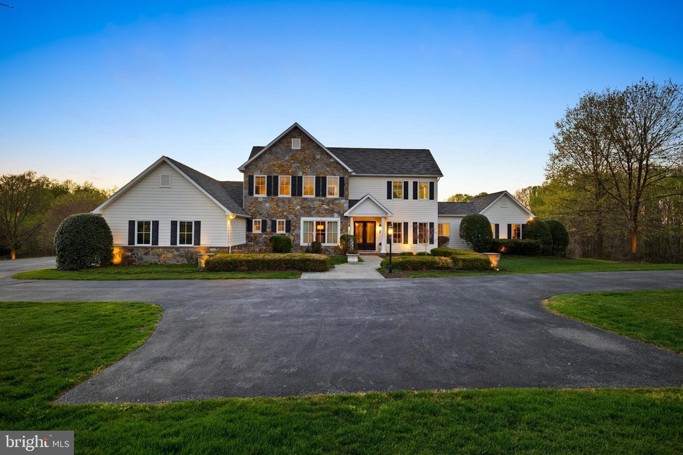 6 Mark Meadow Ct, Reisterstown, MD 21136 - photo 1