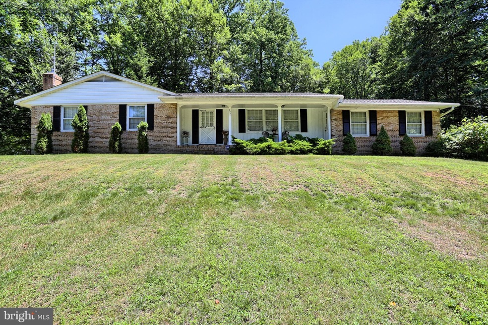 5811 Avondale Dr, Bowie, MD 20715 - photo 1