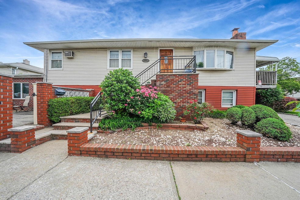 159-51 160th Ave, Howard Beach, NY 11414 - photo 1