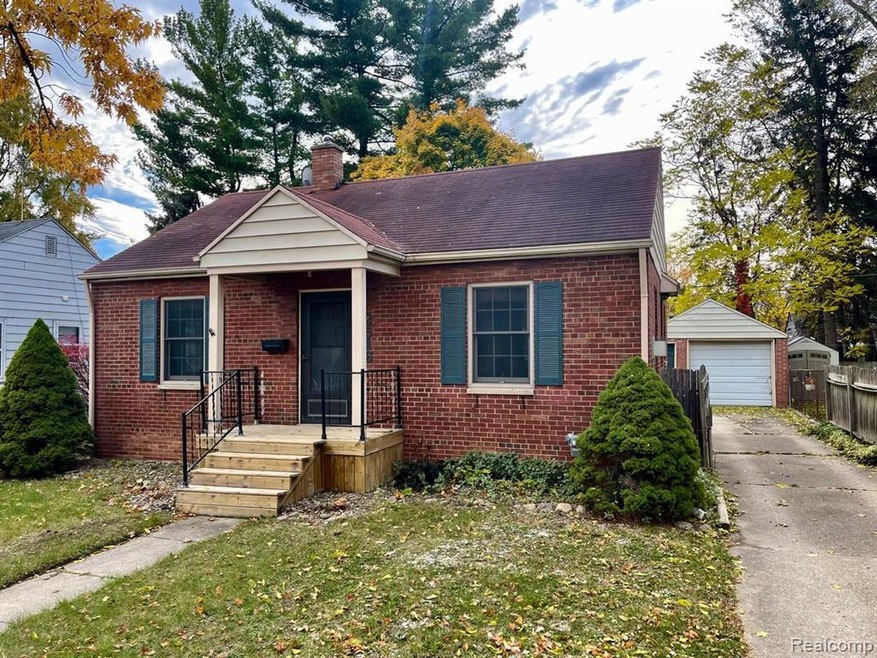 2516 E Court St, Flint, MI 48503 - photo 1