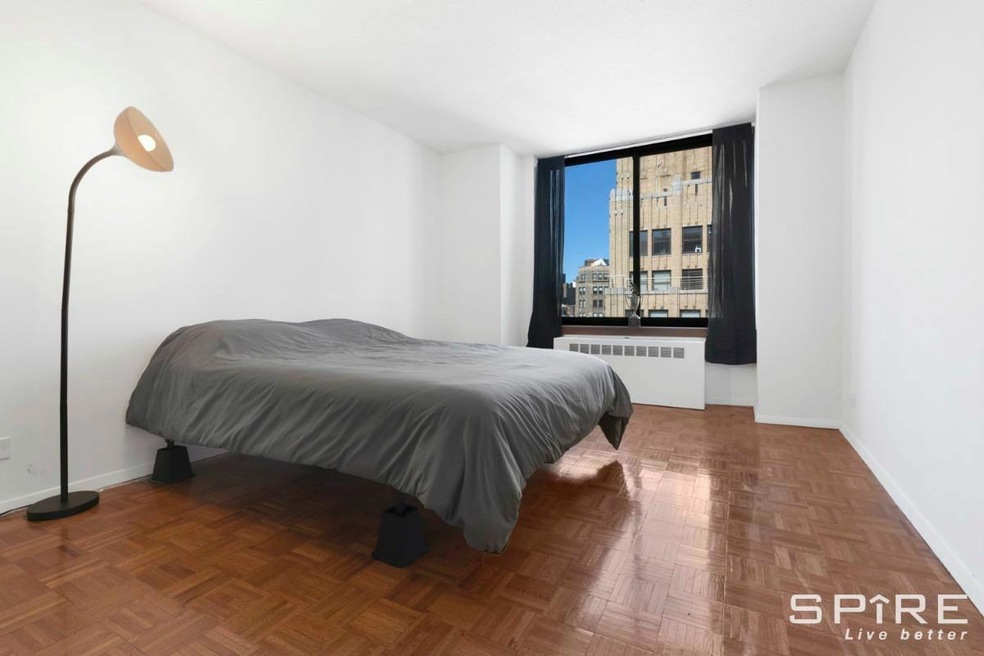 990 6th Ave unit 15J, New York, NY 10018 - photo 1