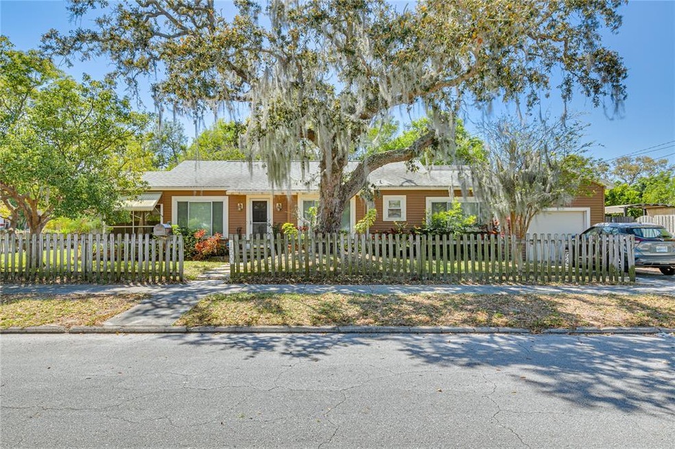 1500 11th Ave N, Saint Petersburg, FL 33705 - photo 1