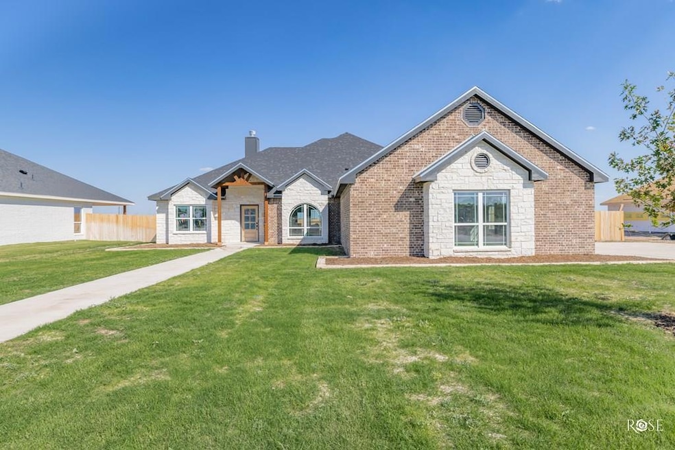 4530 Old Stone Dr, San Angelo, TX 76904 - photo 1