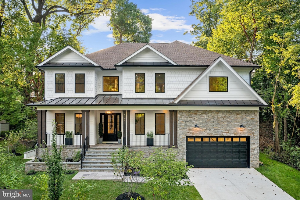 Sold $2,300,000 • Co-Listing Agent