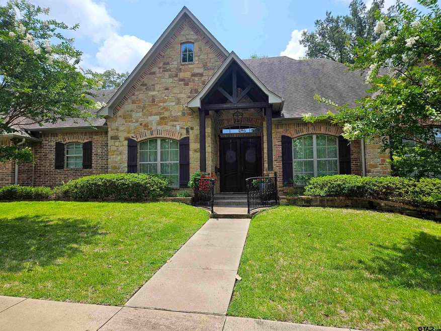 2106 2106 Hilltop Dr, Tyler, TX 75701 - photo 1