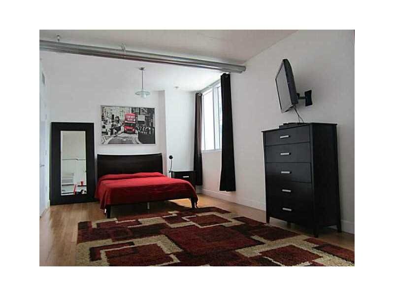 690 SW 1st Ct unit 1121, Miami, FL 33130 - photo 1