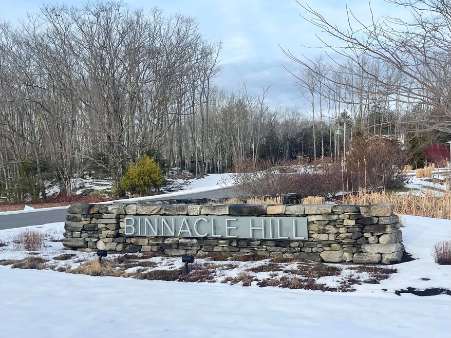 Binnacle Hill Entrance