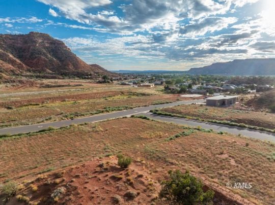 639 Rain Maker Rd, Kanab, UT 84741 - photo 1
