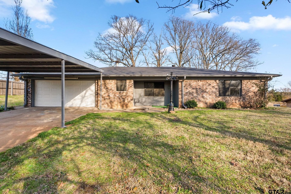 10861 County Road 2250, Tyler, TX 75707 - photo 1