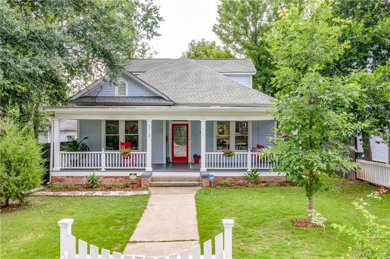 Sold $695,000 • Co-Listing Agent