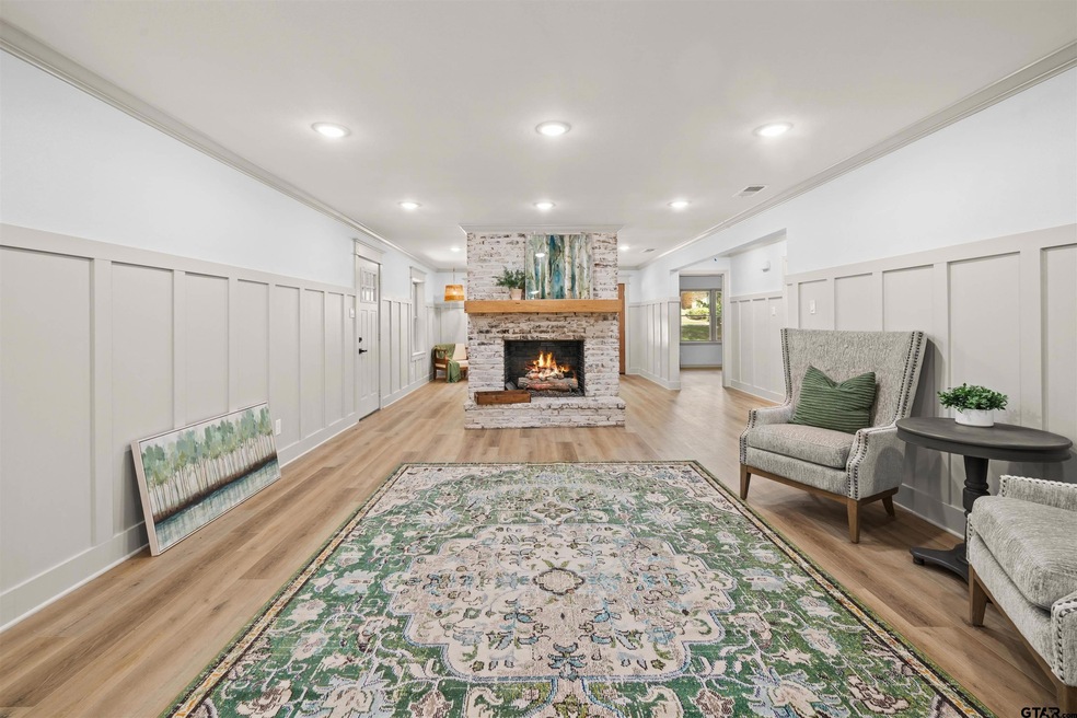 821 Haden St, Tyler, TX 75701 - photo 1