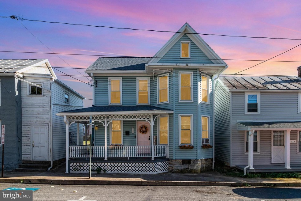 112 E Burd St, Shippensburg, PA 17257 - photo 1